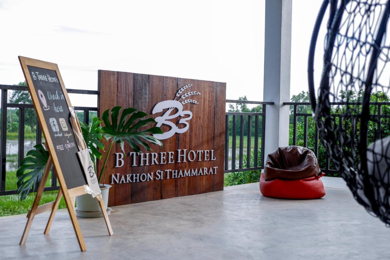 B3 Hotel Nakhon Si Thammarat Esterno foto